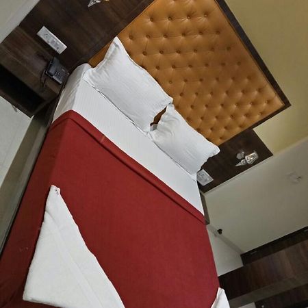 Hotel Silver Elite Mumbai Eksteriør bilde