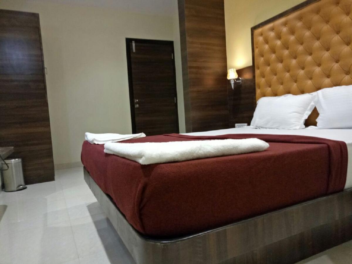Hotel Silver Elite Mumbai Eksteriør bilde